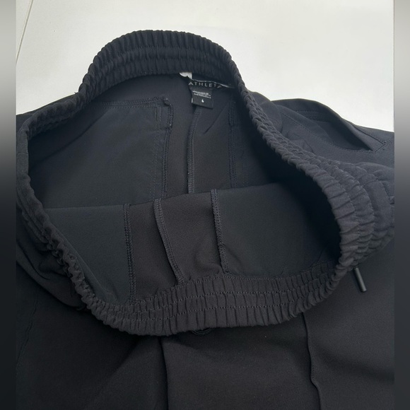 ATHLETA Endeavor Jogger Pants Size 6 Pintuck Pleat Drawstring Black 28x27 - Picture 7 of 15